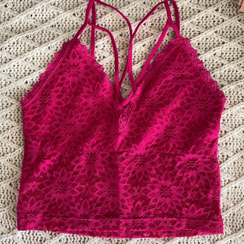 Boutique lace crop top